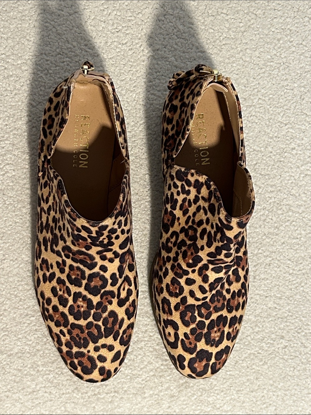 Kenneth Cole Reaction Leopard Print Women’s Ankle Booties Size 7 NWOT - Picture 3 of 7